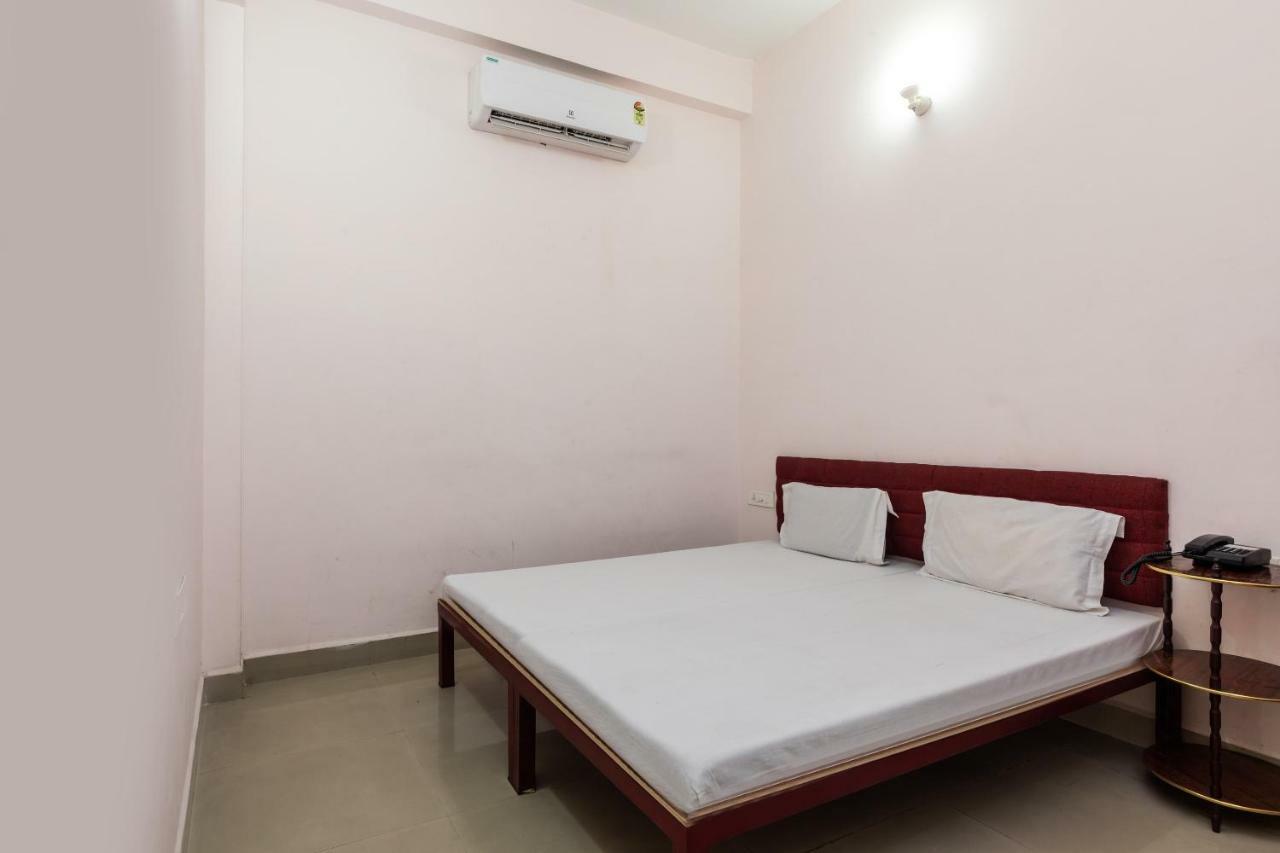 Spot On 48618 Vasundhara Gardens Hotel Bhopal Exterior foto